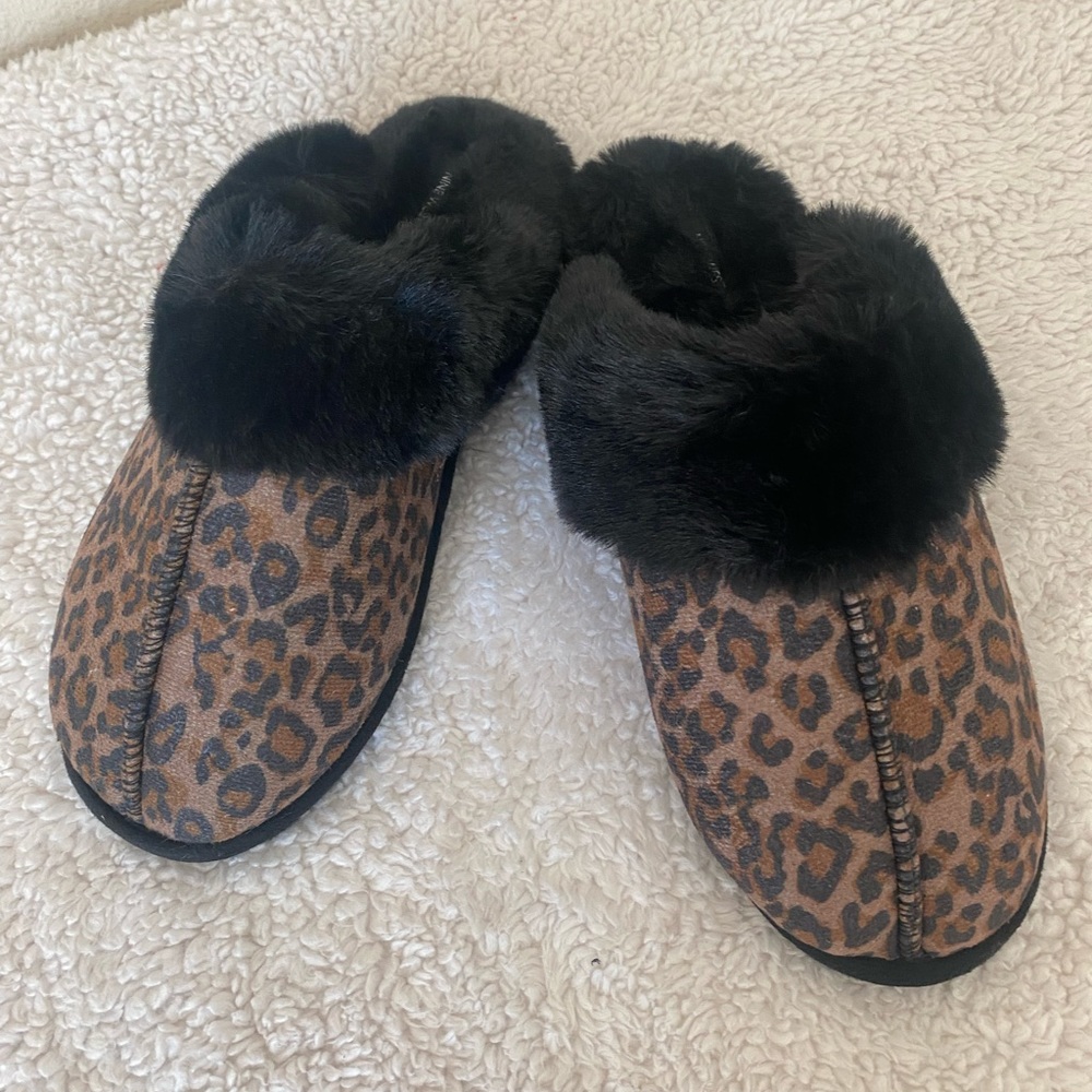 NINE WEST Women’s ScuffSlippers ExtraSoft & Comfortable Winter HouseShoes S 9-10